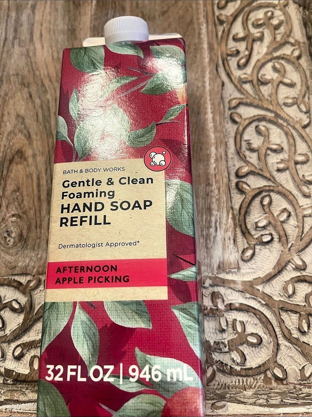 Bath & Body Works Afternoon Apple Picking Gentle & Clean Foaming Hand Soap